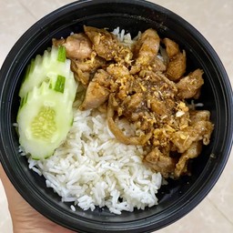 ไก่ทอดกระเทียมพริกไทย