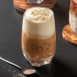 25 กาแฟเกลือ (Pink salt coffee)