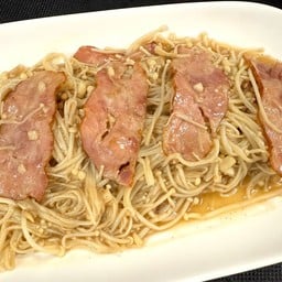เห็ดเข็มผัดเบค่อน