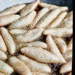 ลูกชิ้นทอดปลากราย(วังหลัง)byพระราม8น้ำจิ้มมะขามรสเด็ด