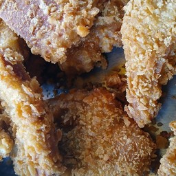 ข้าวมันไก่ทอด