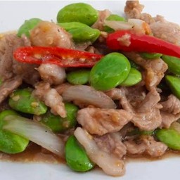 [ กับข้าว ] หมูชิ้นผัดกะปิสะตอ