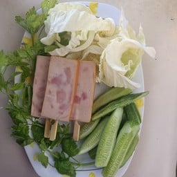 เจ๊นิดลูกชิ้นทอดบ่อนไก่