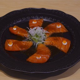 Salmon Carpacio