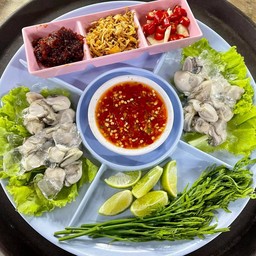 หอยนางรมพร้อมเครื่อง