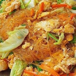 ผัดวุ้นเส้น