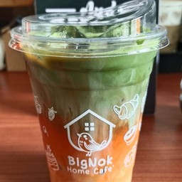 Matcha Thai Tea Latte 16 Oz