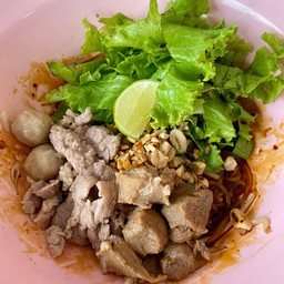 เกาเหลาหมูแห้ง( สด ตุ๋น ชิ้น )