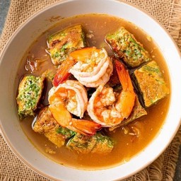 แกงส้มชะอมกุ้ง