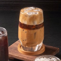 26 กาแฟนมเวียดนาม (Vietnamese milk coffee)