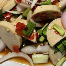 Spicy Vietnamese Sausage Salad