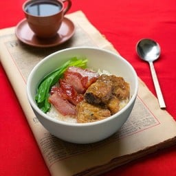 ข้าวหมูแดง & ซี่โครงหมูอบน้ำผึ้ง