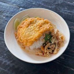 ข้าวราดกะเพราริ้ว