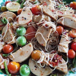 ตำซั่วปูปลาร้าหมูยอ