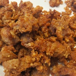 ไก่กระเทียม