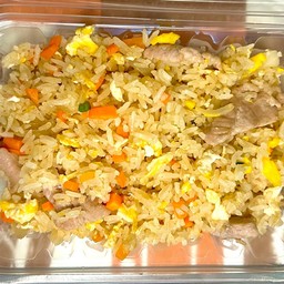 ข้าวผัดหมู