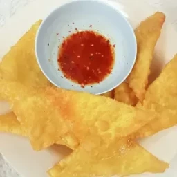 เกี๊ยวทอดกรอบ