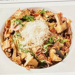 (P03) Chili Bacon Cappellini with Shitake Mushroom