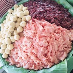 ก๋วยเตี๋ยวหมูสดอย่างเดียว