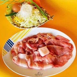 ชุดแม่หมู และชุดผัก