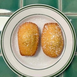 MADELEINES