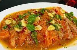 ยำแซลม่อนวาซาบิ