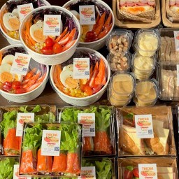 THICHA SANDWICH&SALAD