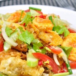 ยำไข่ดาว