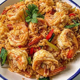ข้าวผัดต้มยำกุ้ง