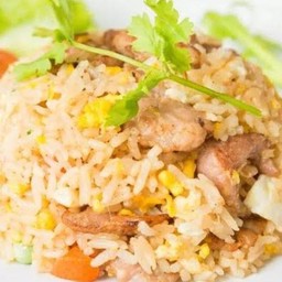 ข้าวผัดหมูสับ