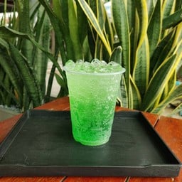 น้ำเขียวโซดา