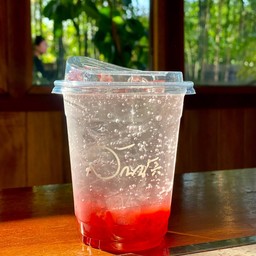 สตอเบอรี่โซดา (Strawberry Soda)