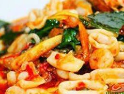 ผัดพริกแกงทะเล