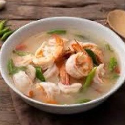 ต้มยำน้ำใสทะเล