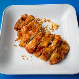 สะโพกไก่ทอด