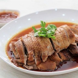 เป็ดไทยพะโล้ (ทั้งตัว)