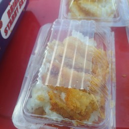 ข้าวไก่ทอด น่าโรงเรียน