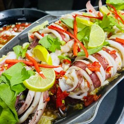 หมึกไข่นึ่งมะนาว