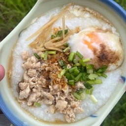 ตามีมโจ๊ก&ปังปิ้ง อาหารอีสาน