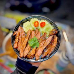 แอนนี่กินแซ่บ