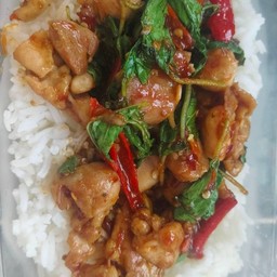 ครัวตามสั่งแม่กาญ สาขาที่1