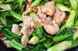 ผัดคะน้าหมู