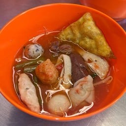 ก๋วยเตี๋ยวลูกชิ้นปลาเยาวราช เย็นตาโฟ ต้มเลือดหมูก๋วยเตี๋ยวหมู ข้าวต้มแห้ง เล๊งแซ่บ ข้่าวหมู&วัวหลบแดด งามเจริญ