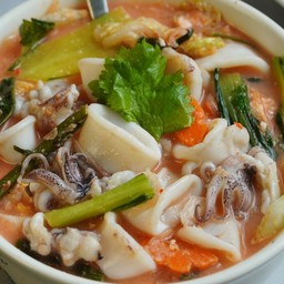 สุกี้น้ำ - ปลาหมึก [ น้ำจิ้มสุกี้โบราณ ]