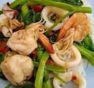 ผัดผักบุ้งทะเล