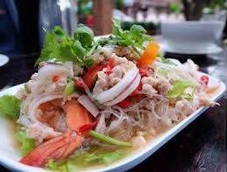 ยำวุ้นเส้นทะเล