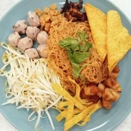 หมี่คลุก