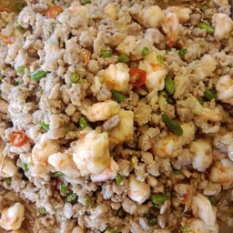 กุ้ง หมูสับผัดพริกขี้หนู