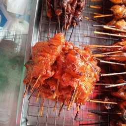 หนังไก่ล้วน