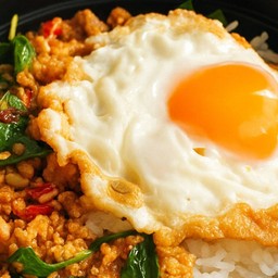 กะเพรา ดึกดึก นวมินทร์ 155